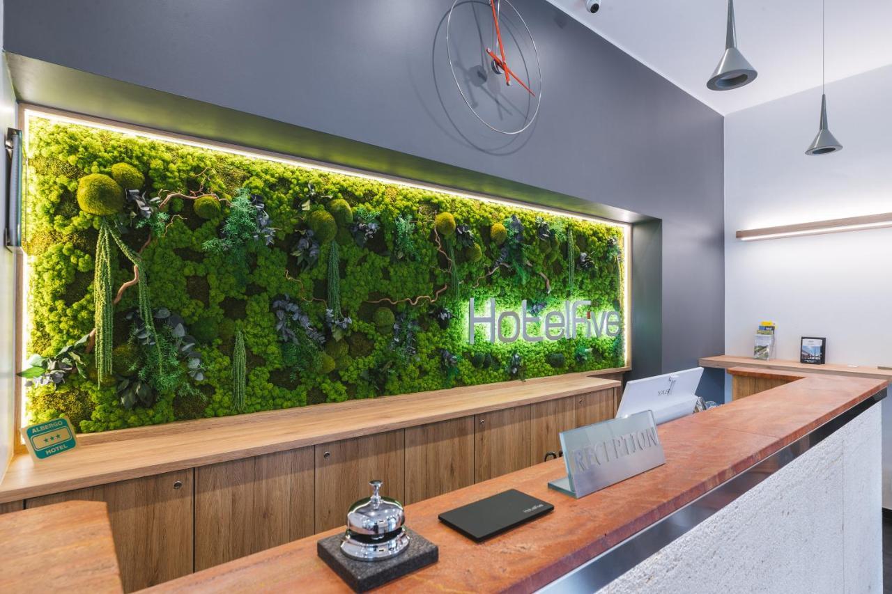 Hotel Five Milan Exterior photo
